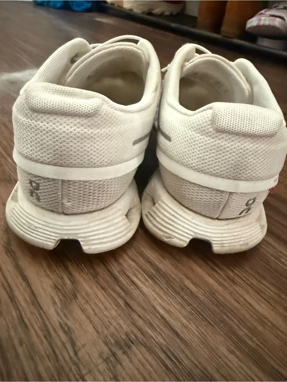 On Cloud 5 Sneakers
